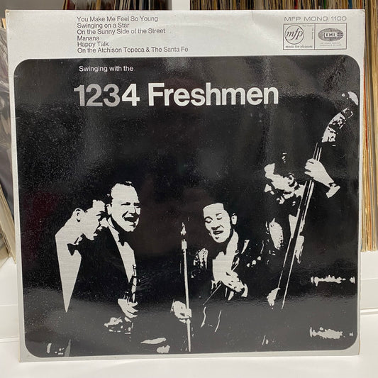 The Four Freshmen - Swinging With The Four Freshmen (LP)